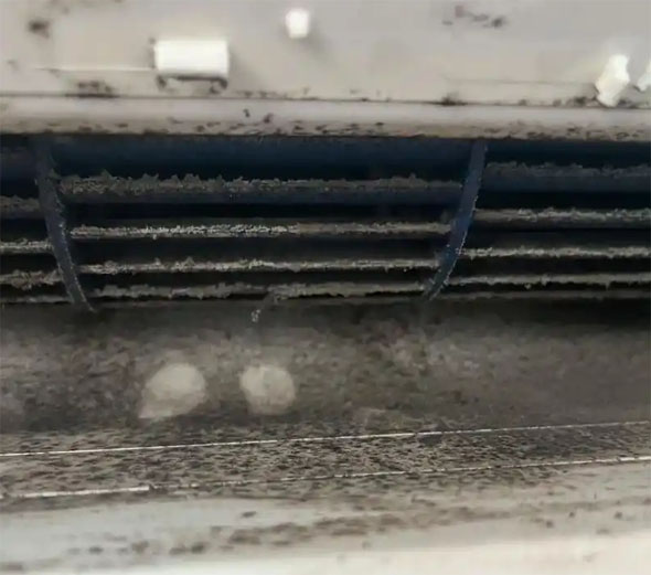 忻州市空调吹的风有股烧焦味是怎么回事